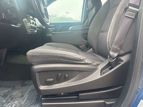 Used 2017 GMC Sierra 1500 SLE w/ SLE Value Package image 16