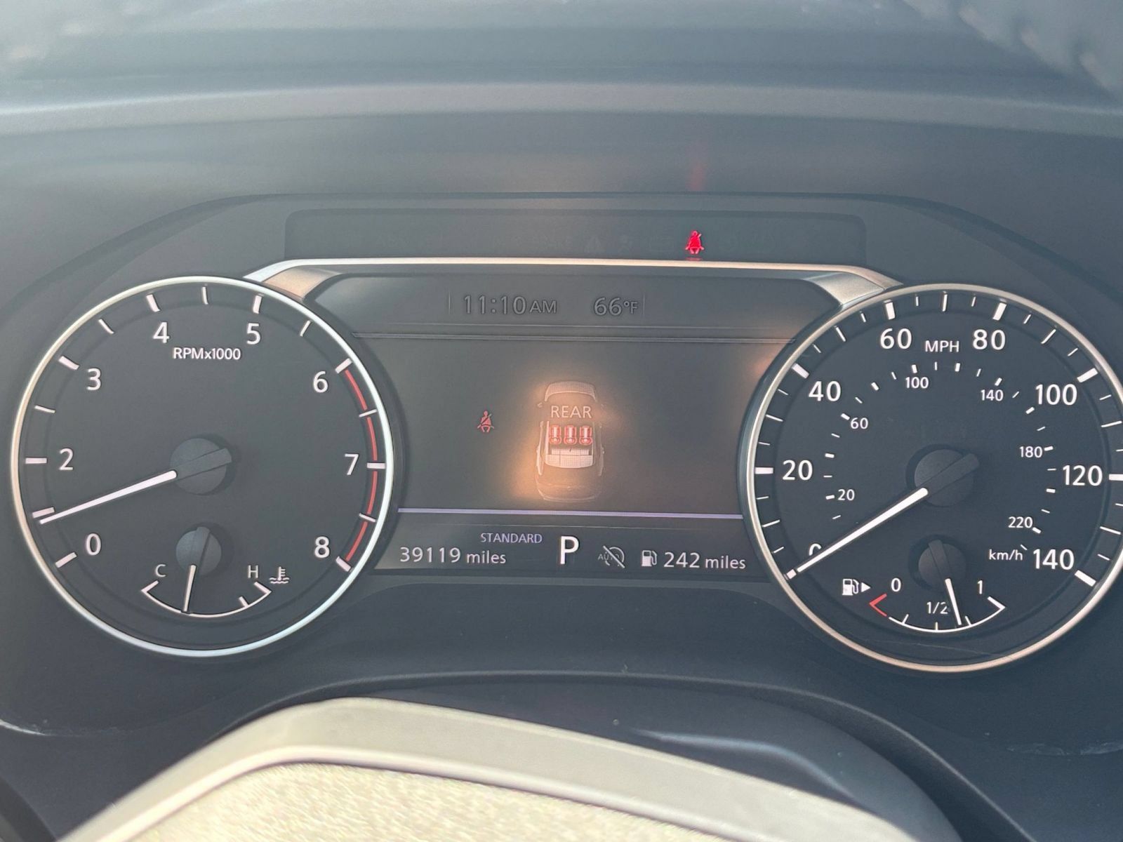Used 2025 Nissan Rogue SV FWD image 41