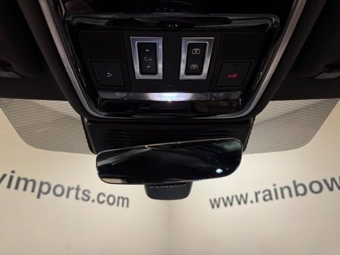 Used 2022 Land Rover Range Rover Velar R-Dynamic S image 20