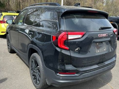Used 2023 GMC Terrain SLT w/ Elevation Edition FWD image 7