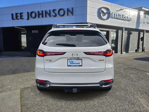 Used 2024 MAZDA CX-90 Plug-In Hybrid w/ Premium Pkg AWD/4WD image 4