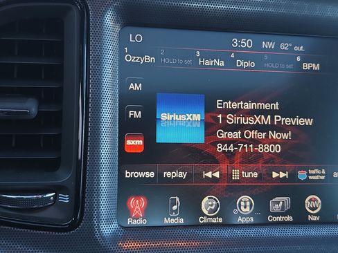 Used 2016 Dodge Challenger SRT w/ Technology Group image 29