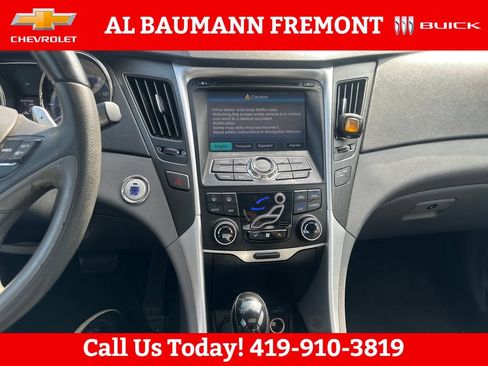 Used 2012 Hyundai Sonata SE w/ Navigation & Sunroof Pkg FWD image 17