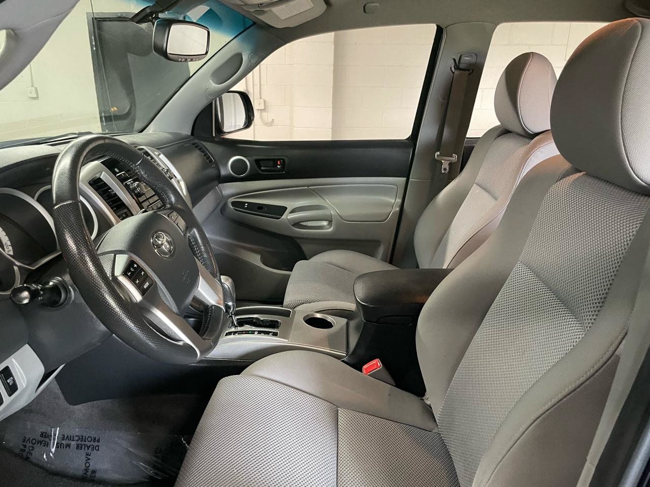 Used 2012 Toyota Tacoma 4x4 Double Cab w/ TRD Sport Pkg image 15