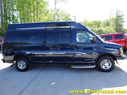 Used 2012 Chevrolet Express 3500 LT w/ LT Preferred Equipment Group RWD image 6