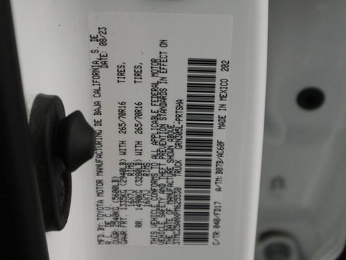 Used 2023 Toyota Tacoma TRD Off-Road image 37