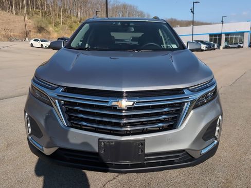 Used 2023 Chevrolet Equinox Premier AWD/4WD image 2