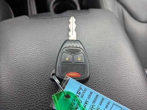 Used 2015 Jeep Wrangler Unlimited Sahara w/ Connectivity Group image 23