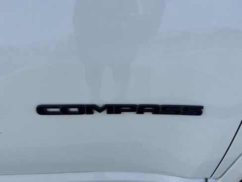 Used 2025 Jeep Compass Limited w/ High Altitude Package AWD/4WD image 12