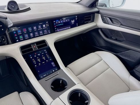 Certified 2023 Porsche Taycan 4S AWD/4WD image 26