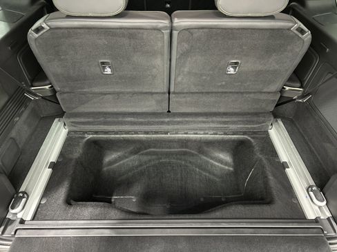 Used 2023 Rivian R1S Adventure image 26