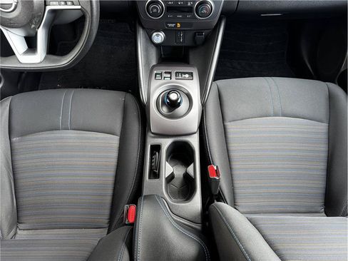 Used 2025 Nissan Leaf S FWD image 19