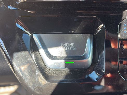 Used 2023 GMC Sierra 1500 AT4 w/ AT4 Premium Package image 28