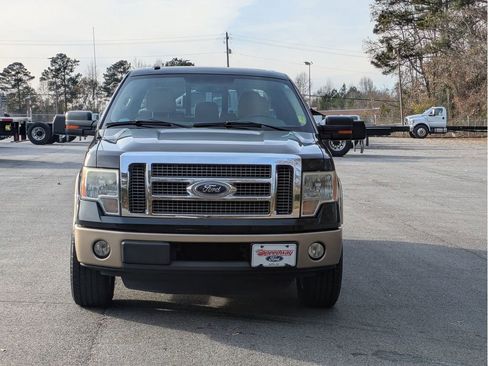 Used 2011 Ford F150 Lariat w/ Lariat Plus Pkg image 2