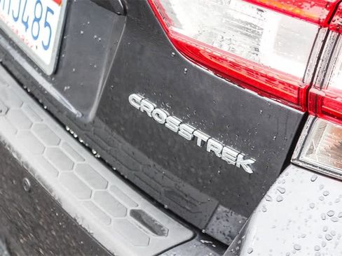 Used 2019 Subaru Crosstrek 2.0i Limited w/ Moonroof Package w/Navigation image 12