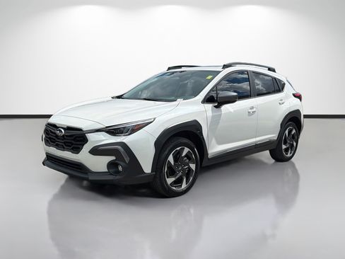 Used 2025 Subaru Crosstrek 2.5i Limited w/ Crosstrek Mirror Package AWD/4WD image 7