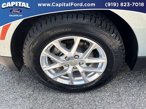 Used 2022 Chevrolet Equinox LT AWD/4WD image 13