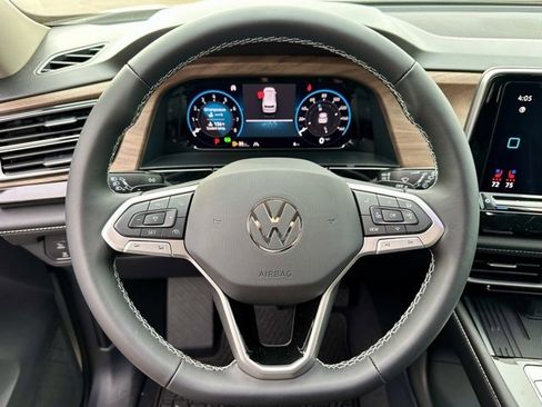 New 2026 Volkswagen Atlas SE image 29