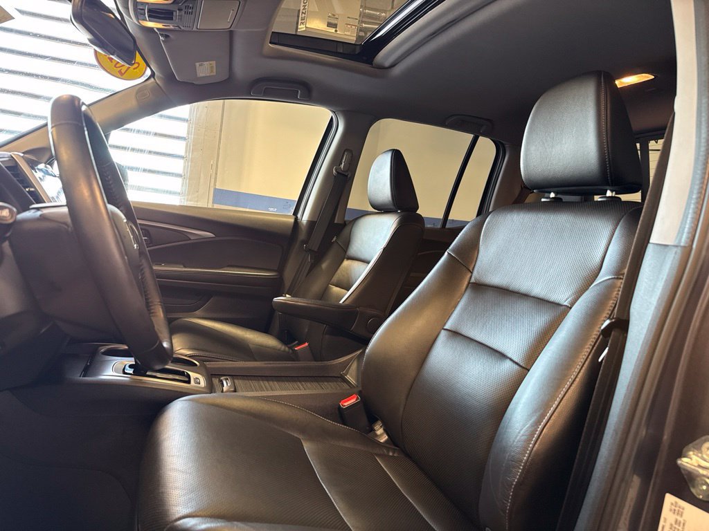 Used 2019 Honda Ridgeline RTL-T image 11