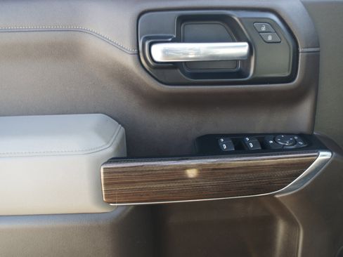 Used 2022 Chevrolet Silverado 1500 RST w/ Safety Package image 26