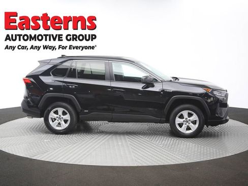 Used 2020 Toyota RAV4 LE AWD/4WD image 44