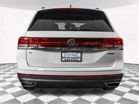Used 2024 Volkswagen Atlas SE AWD/4WD image 15