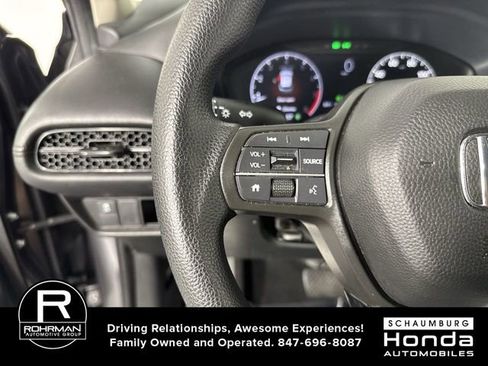 Used 2025 Honda HR-V LX image 12