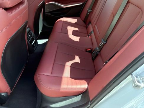 Used 2026 BMW 330i Sedan w/ M Sport Package RWD image 12