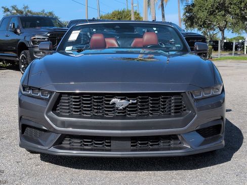 Used 2025 Ford Mustang Premium RWD image 3
