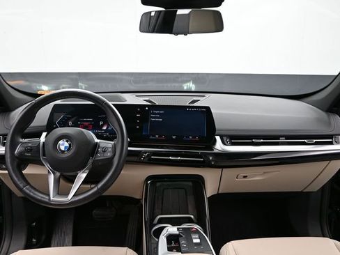 Used 2023 BMW X1 xDrive28i w/ Premium Package image 15