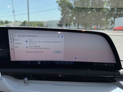 Used 2025 Cadillac Optiq Sport 2 w/ LPO, Floor Liner Package AWD/4WD image 19