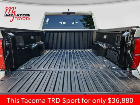 Used 2024 Toyota Tacoma TRD Sport w/ TRD Sport Upgrade Package RWD image 20