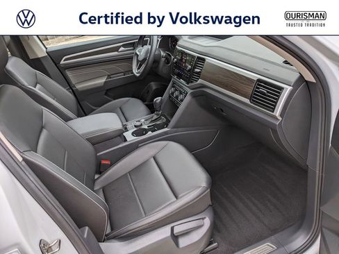 Certified 2023 Volkswagen Atlas SE w/ Panoramic Sunroof Package AWD/4WD image 22