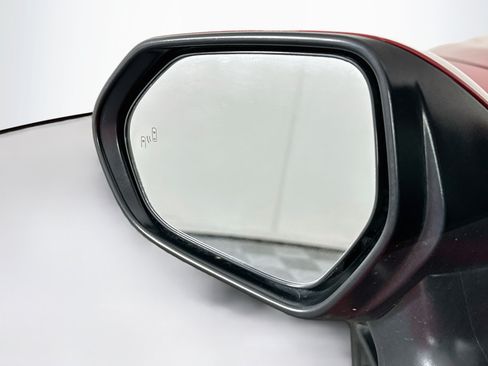 Used 2025 Toyota Camry SE FWD image 16