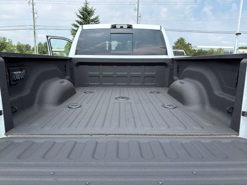 Used 2022 RAM 2500 Limited AWD/4WD image 17