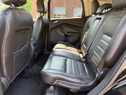 Used 2017 Ford Escape Titanium FWD image 26