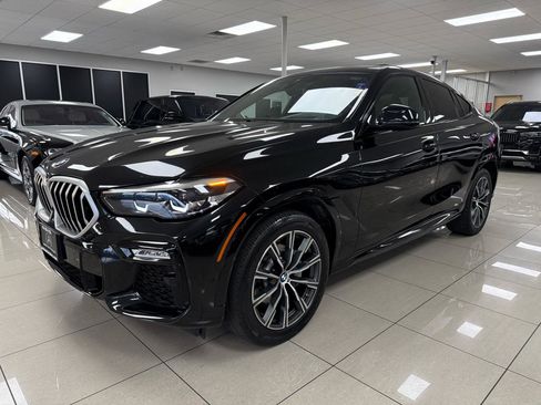 Used 2021 BMW X6 xDrive40i w/ M Sport Package image 9