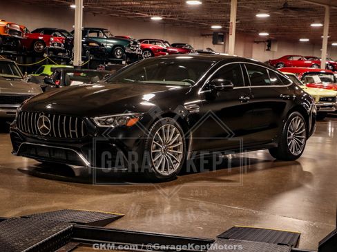 Used 2019 Mercedes-Benz AMG GT 63 image 3