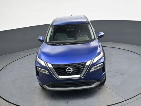 Used 2023 Nissan Rogue SV image 34