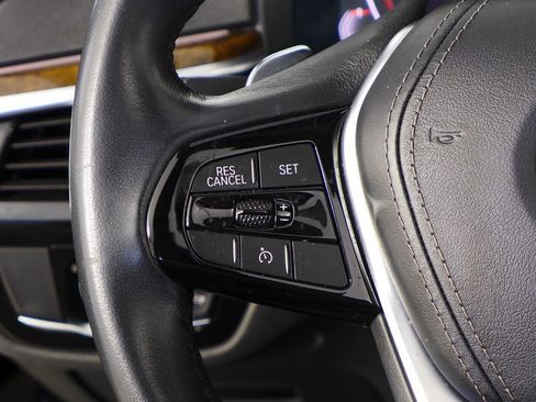 Used 2020 BMW 530i w/ Convenience Package image 31