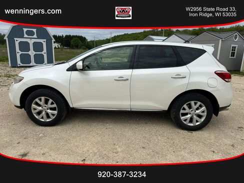 Used 2012 Nissan Murano S FWD image 1