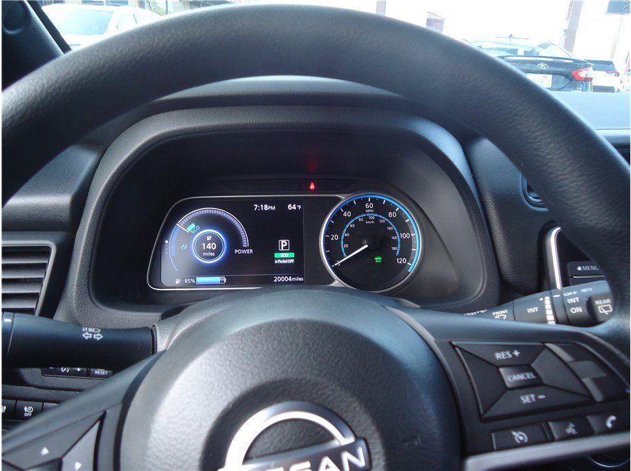 Used 2025 Nissan Leaf S FWD image 26