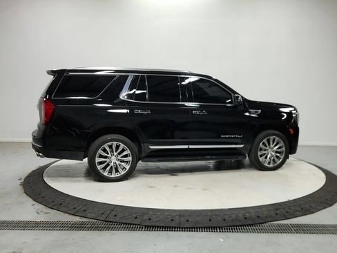 Used 2021 GMC Yukon Denali AWD/4WD image 9