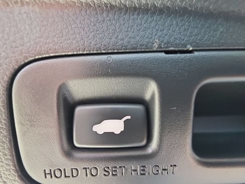 Used 2025 Honda CR-V Sport-L image 12