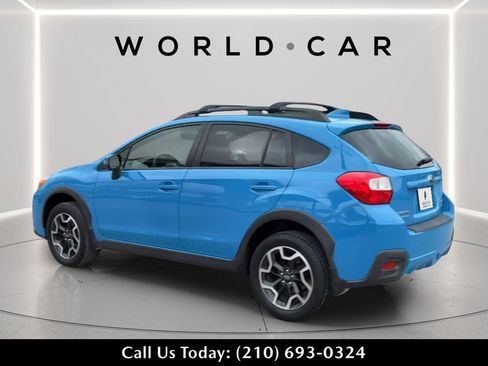 Used 2017 Subaru Crosstrek 2.0i Limited image 5