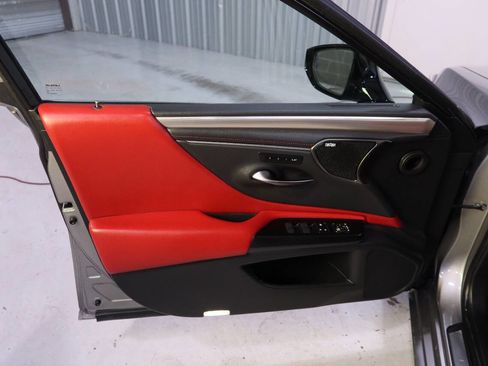 Used 2020 Lexus ES 350 F Sport image 32