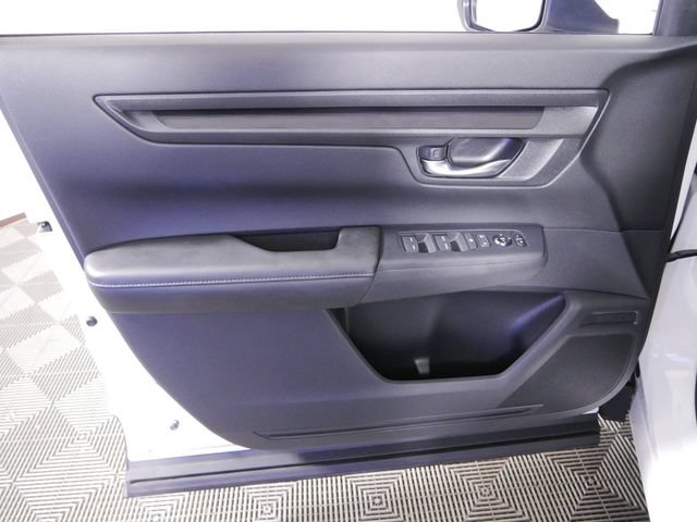 Used 2025 Honda CR-V EX image 18