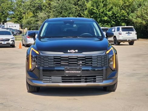 Certified 2026 Kia Sportage LX FWD image 2