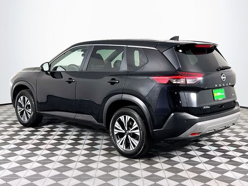 Used 2022 Nissan Rogue SV FWD image 6