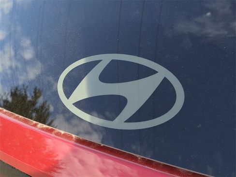 New 2026 Hyundai Tucson SEL image 13